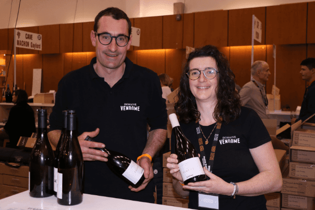 Domaine Vendome | participation à des salons professionnels et grand public comme Wine Paris, Millesime Bio ou la salon des vins de Tain l’Hermitage, ou les salons des Vignerons indépendants